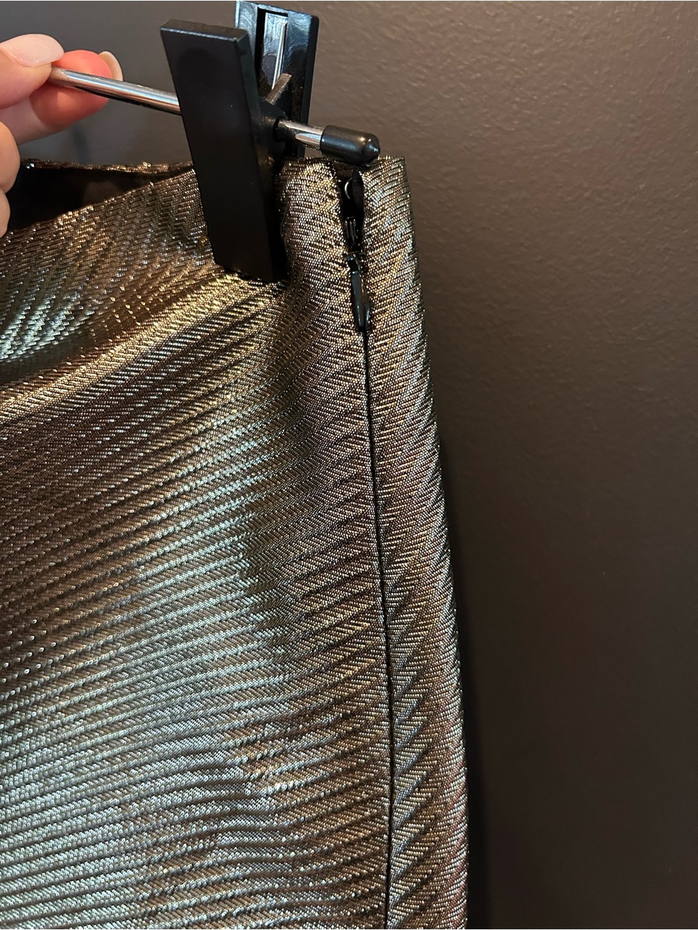 LOFT Metallic Gold Mini Skirt - Picture 5 of 12